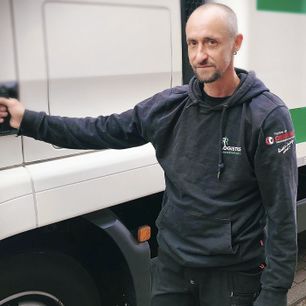 RR Logistics Umzüge aller Art Sven